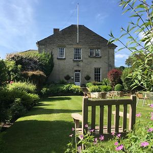 Worsley Arms Hotel